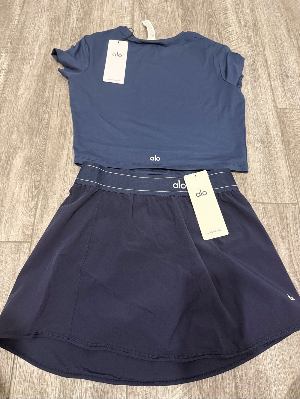 ALO Yoga Navy Two-Piece Active Set - Top & Skort - Picture 5 of 5